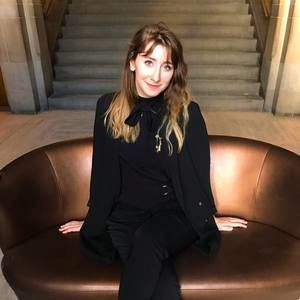 Meet your Posher, Madeline